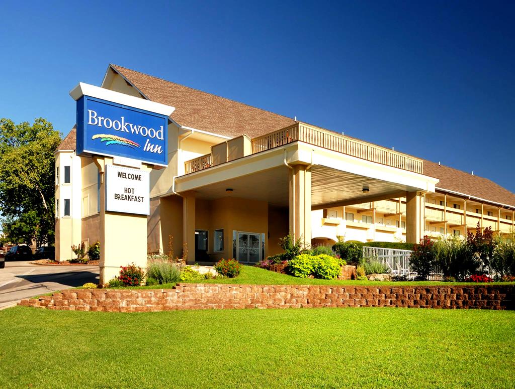 Brookwood Inn Promo Package