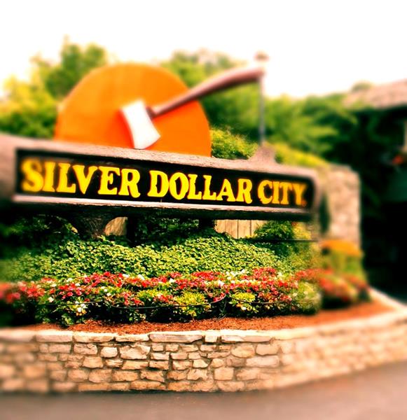Silver Dollar City Packages