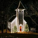 Beautiful Christmas Light Chapel!