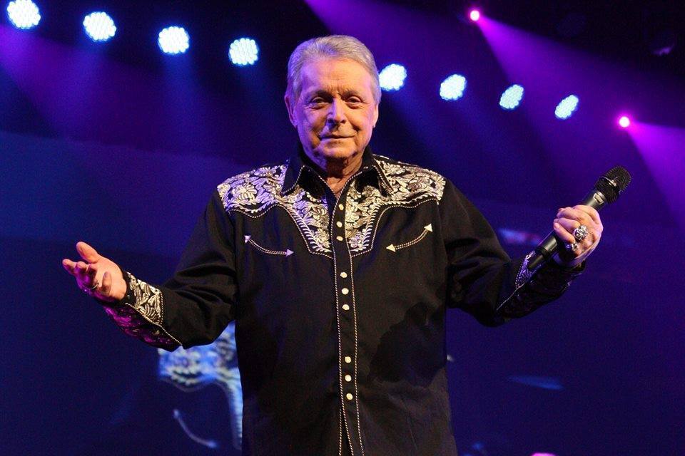 Mickey Gilley Show Packages