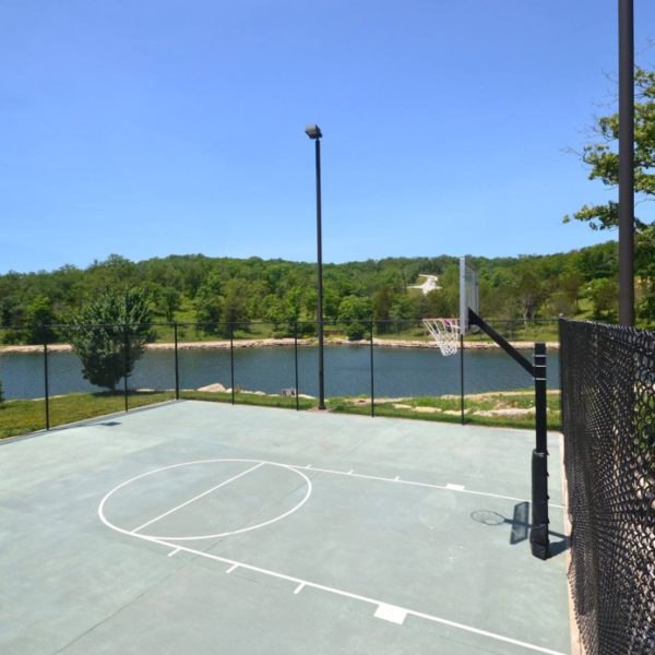 Stonebridge 2 Bedroom Cabin (Branson) Call 1 (800) 5040115