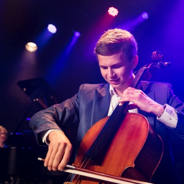 Johnson Strings 2024 Schedule & Tickets Branson Travel Office