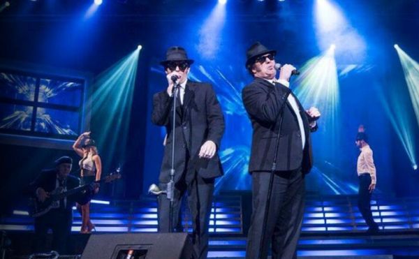 Featuring a rotating cast of ensemble performers, Legends in Concert remains one of Branson's most popular and longest-running shows